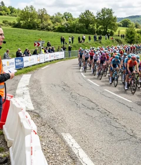 Safety coordinator monitoring race conditions